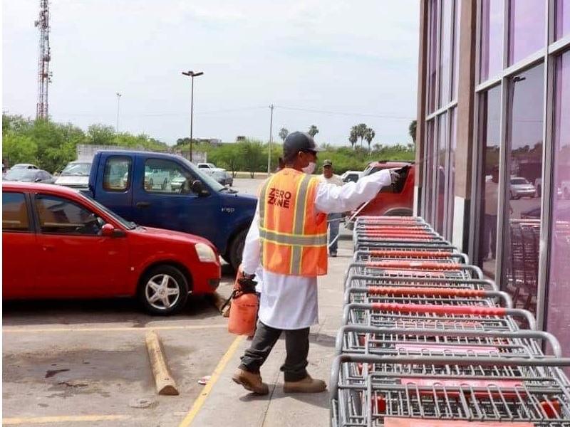 Refuerzan labores de sanitización en supermercados de Nueva Rosita