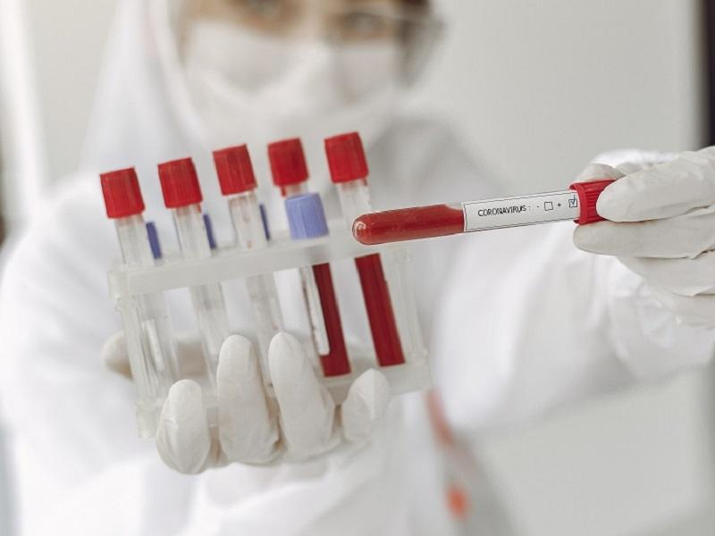 Cesan a director de hospital del IMSS en Monclova tras m&aacute;s de 40 casos positivos de coronavirus