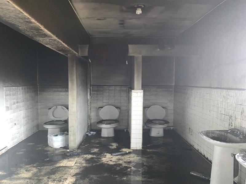 Quedan inservibles tras mot&iacute;n de migrantes las instalaciones del albergue facilitado al INM en Piedras Negras (video)