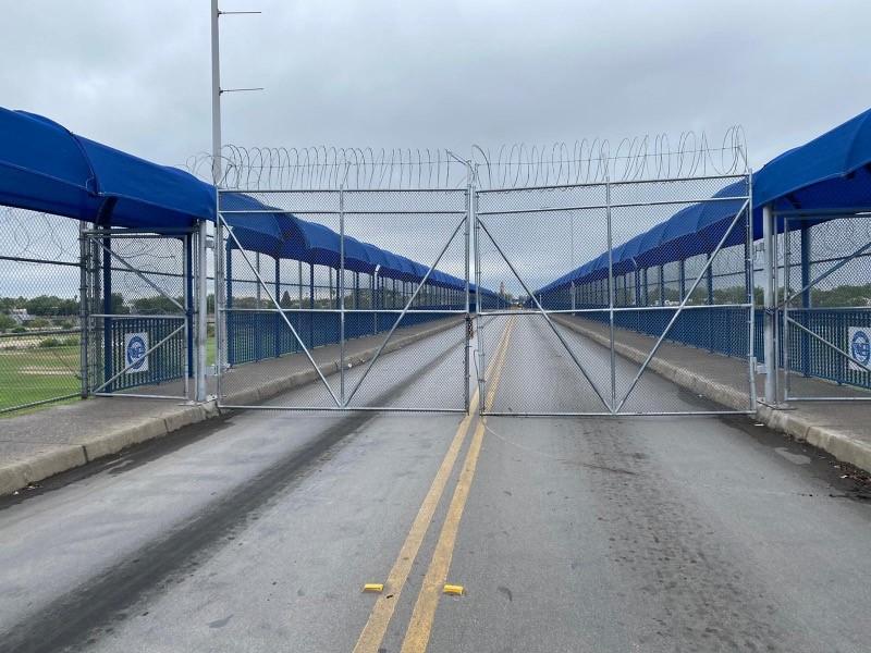 Viven Eagle Pass y Piedras Negras primer d&iacute;a de cierre del Puente Uno