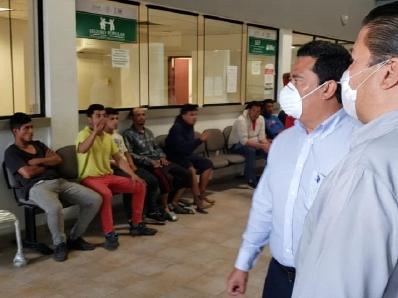 Comprueba Reyes Flores incumplimiento del protocolo sanitario del INM con los migrantes 