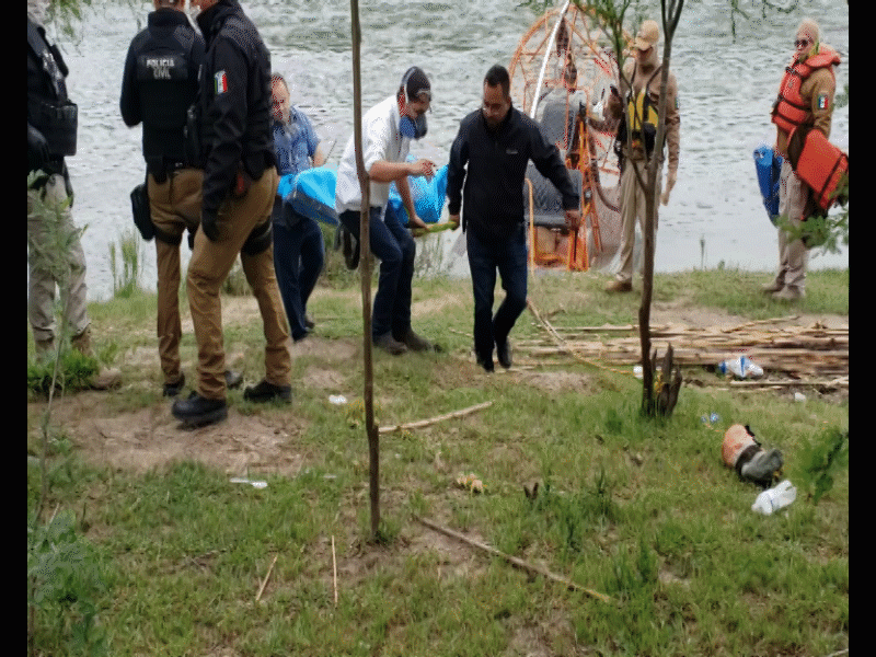 Siguen sin identificar a personas encontradas ahogadas en el río Bravo