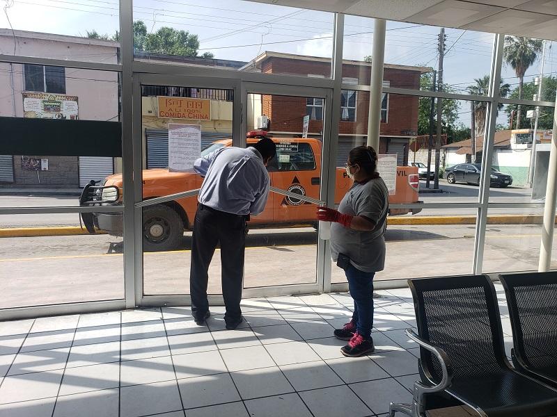 Revisa Protecci&oacute;n Civil municipal que la central de autobuses instale filtro sanitario en la entrada (video)