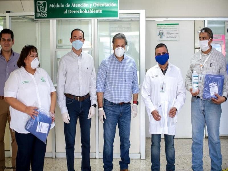 Entregan diputados equipo de protecci&oacute;n para el cuerpo m&eacute;dico y de enfermer&iacute;a en Acu&ntilde;a (video)