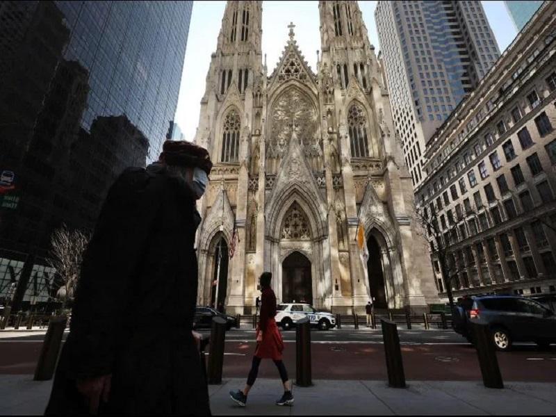 Cerca Nueva York de las 10 mil muertes por coronavirus