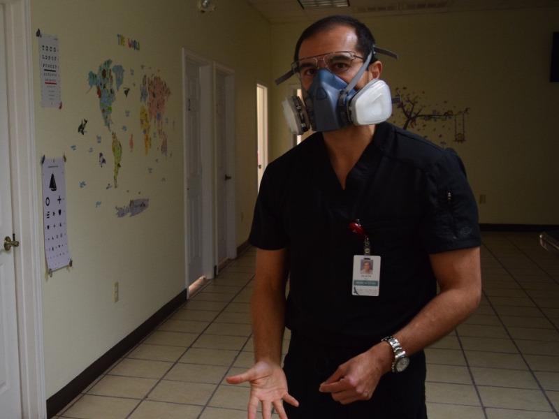 Fue dado de alta el m&eacute;dico Jorge Olaya de Eagle Pass, contagiado de coronavirus