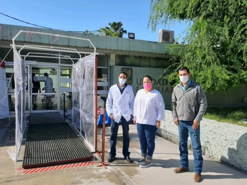 Instalan t&uacute;nel sanitizador en el IMSS de Zaragoza para evitar propagaci&oacute;n del COVID-19