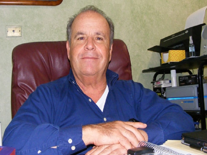 Dona centros comerciales El Mirador mil vales de despensa