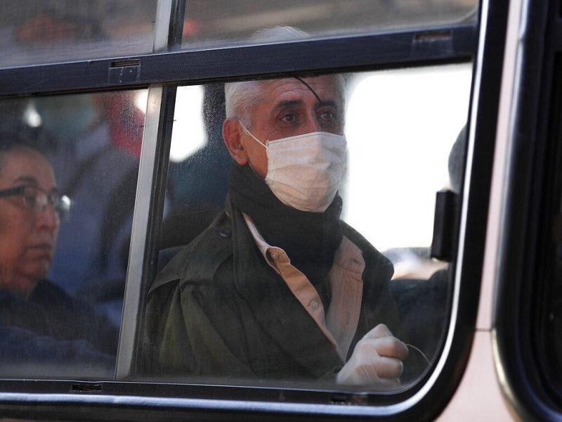 En Nuevo Le&oacute;n no podr&aacute;n usar el transporte urbano usuarios que no porten cubrebocas