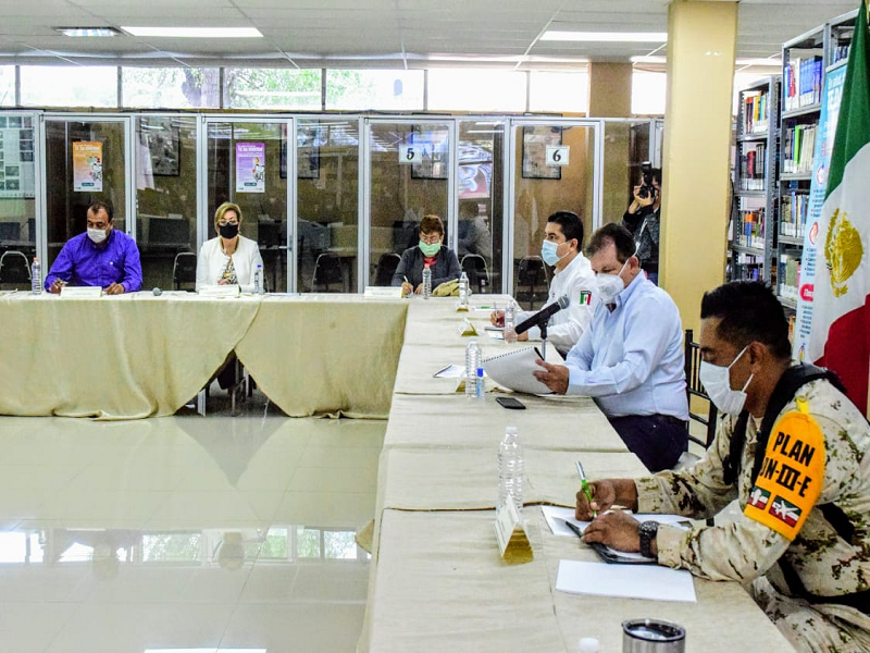 Sesiona el Subcomit&eacute; de Salud en la Carbon&iacute;fera; entregar&aacute;n 8 mil apoyos alimentarios