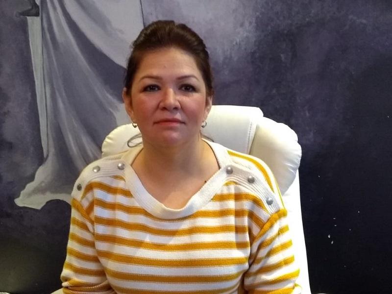 Podr&iacute;an incurrir en responsabilidad penal y administrativa patrones que obliguen a contagiados a seguir trabajando: Abogada