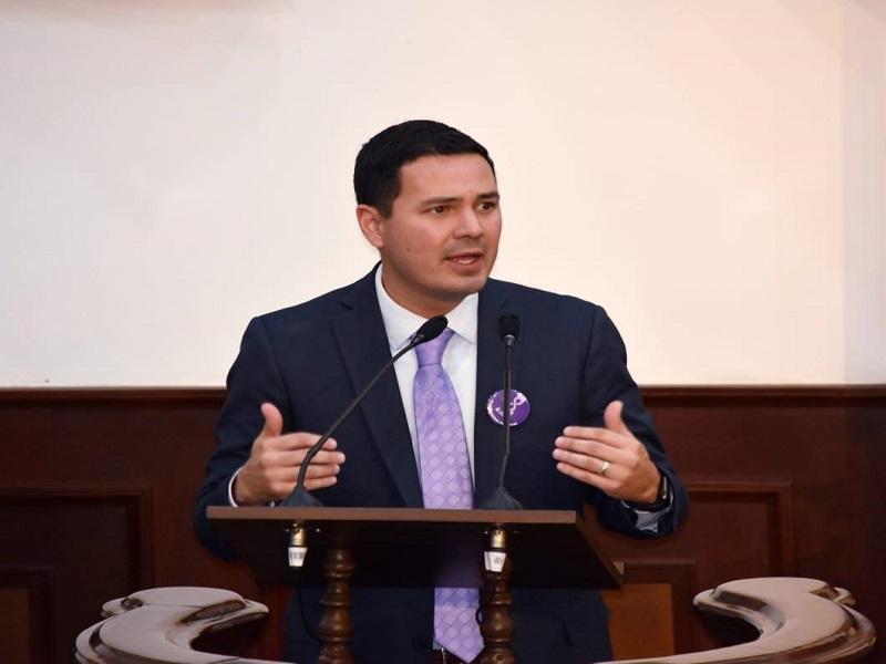 Fuerzas armadas deber&iacute;an resguardar insumos y equipos a hospitales: Diputado