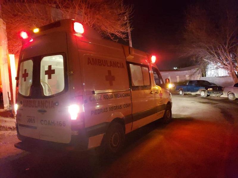 Por no regalar un cigarro golpean y navajean a joven en la colonia Argentinas