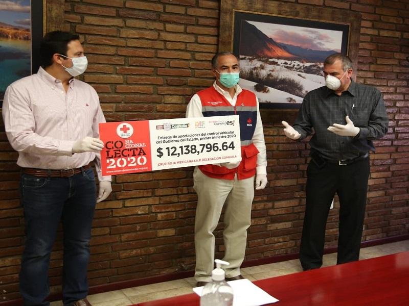 Entrega estado 12 mdp de contribuci&oacute;n de coahuilenses a la Cruz Roja