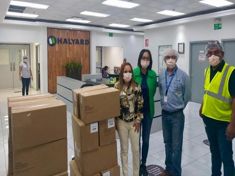 Recibe Coahuila 10 mil cubrebocas de parte de maquiladora en Acu&ntilde;a