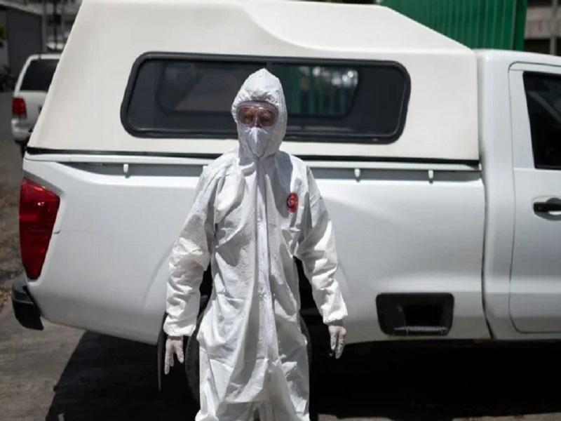 M&eacute;xico proh&iacute;be incineraci&oacute;n de cad&aacute;veres contagiados de coronavirus