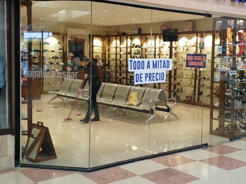 Buscar&aacute; comercio recontratar a los ahora exempleados una vez que pase la cuarentena (video)