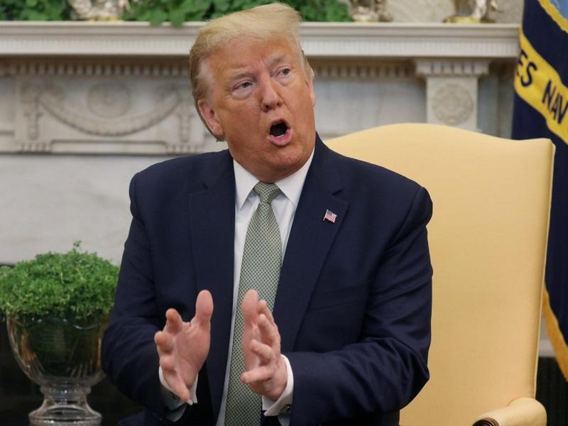 Suspende Trump emisi&oacute;n de residencias para inmigrantes y visas laborales por 60 d&iacute;as ante crisis por COVID-19