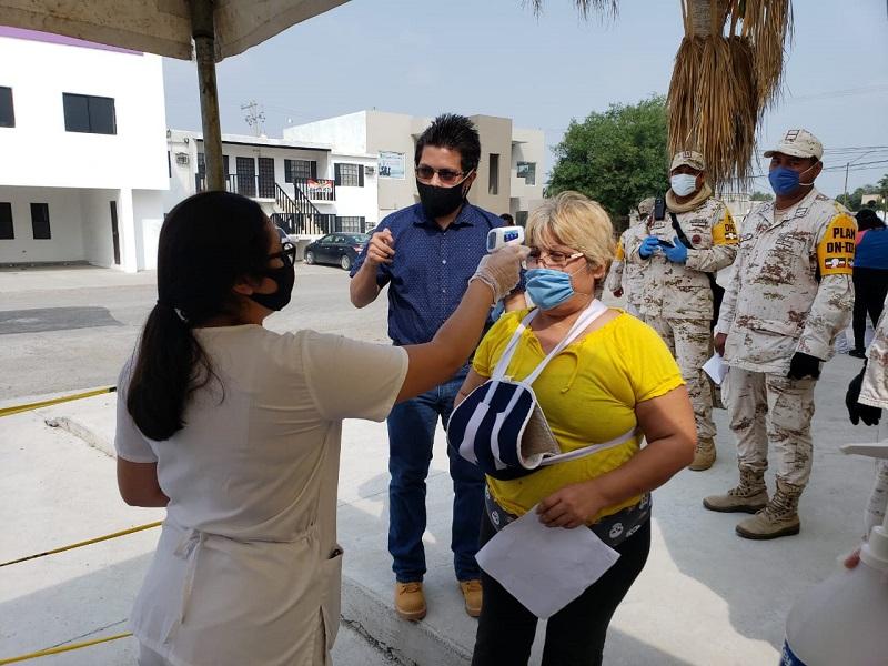 Resguardan salud de beneficiarios en la entrega de apoyos en filtro sanitario de Piedras Negras