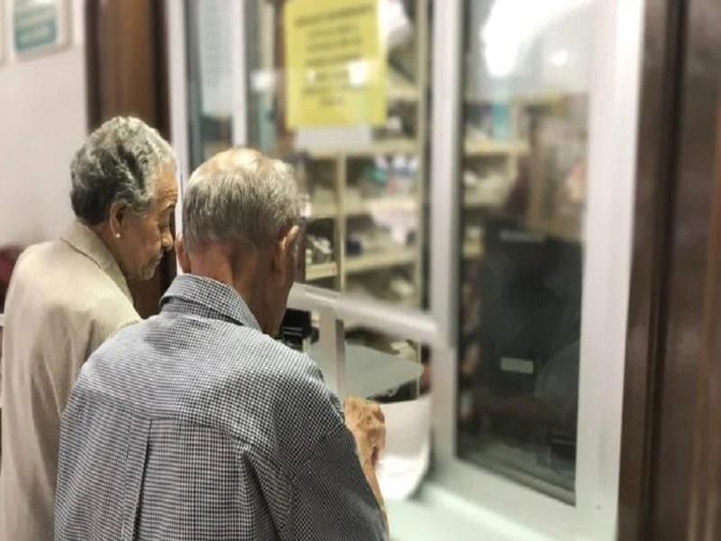 Adelanta IMSS pago de pensi&oacute;n del mes de mayo 