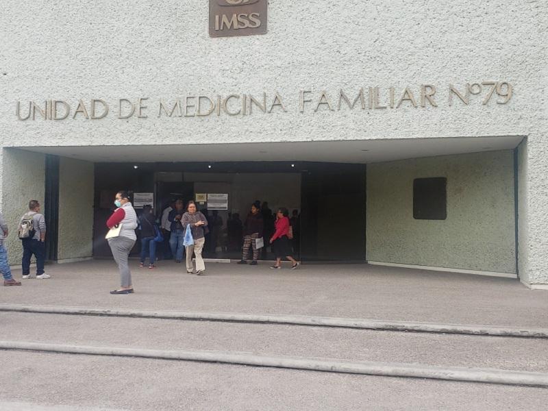 Hay 11 trabajadores de la UMF 79 del IMSS de Piedras Negras en cuarentena por contacto con fallecida por COVID 19 (video)