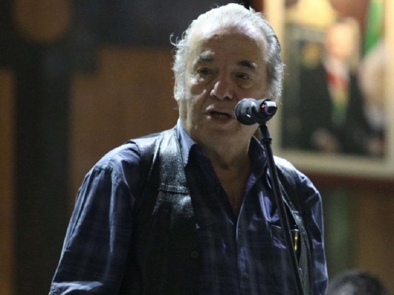 Muere el cantautor mexicano &Oacute;scar Ch&aacute;vez tras presentar s&iacute;ntomas de coronavirus