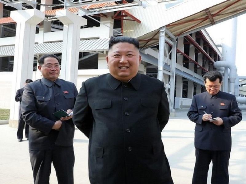 Reaparece el l&iacute;der norcoreano Kim Jong-un tras rumores de su muerte