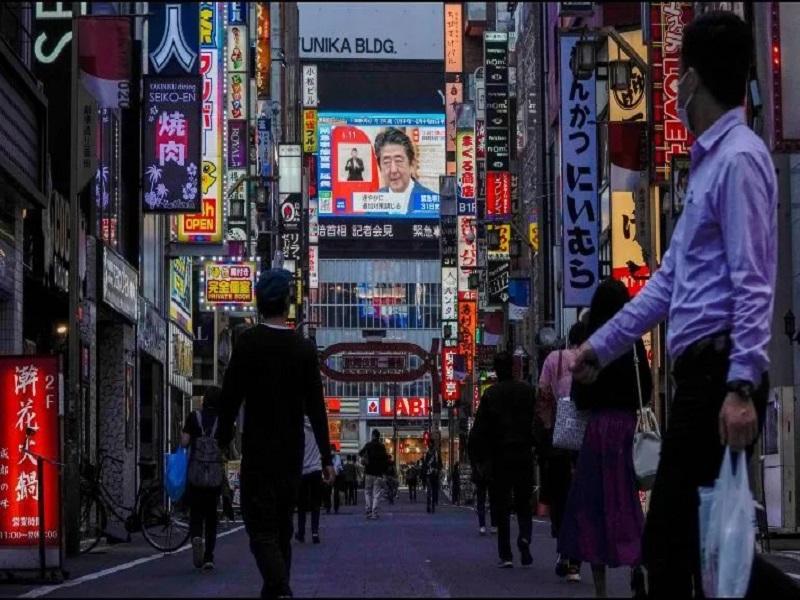 Jap&oacute;n extiende estado de emergencia por coronavirus hasta el 31 de mayo