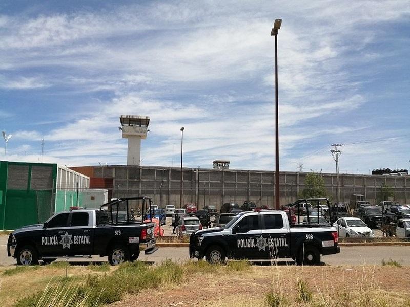 Reportan fuga de reos en penal de Zacatecas tras enfrentamiento