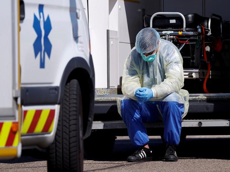 Suma EU m&aacute;s de 74 mil fallecidos por coronavirus, hay m&aacute;s de 1.2 millones de infectados