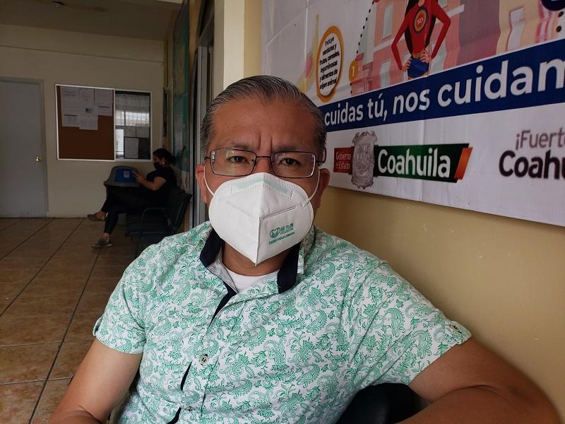 Es muestreado personal de riesgo para evitar brotes de COVID-19 en el sector Salud de Piedras Negras (video)