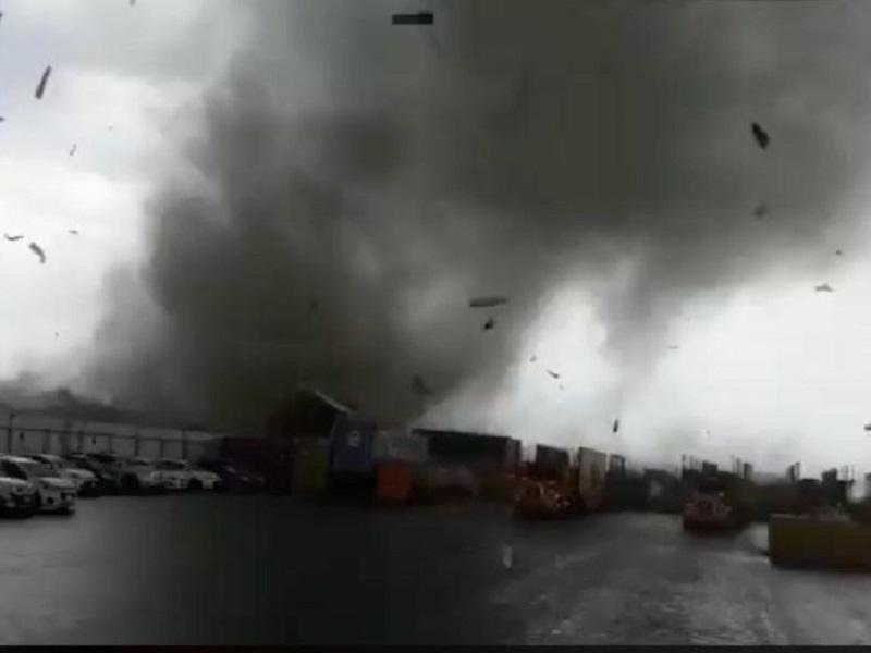 Azota tornado en Apodaca, deja al menos dos muertos y varios heridos (VIDEO)