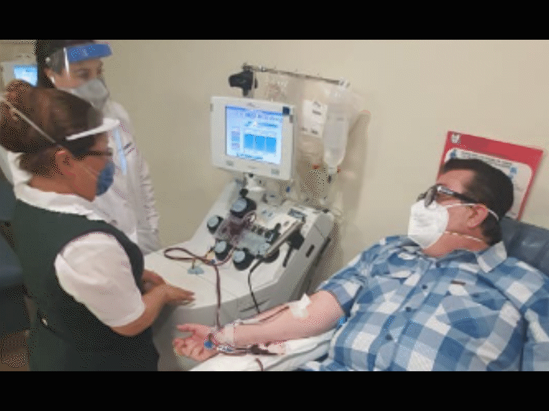 Titular del IMSS en Coahuila es el primer donador de plasma del estado 