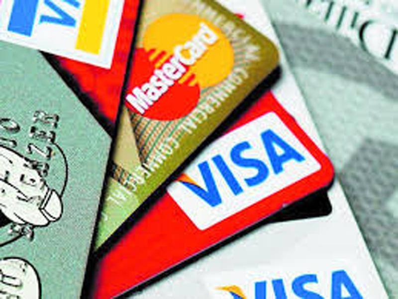 Solicitan diferir sus pagos 2.7 millones de usuarios de tarjetas, entre empresas y personas
