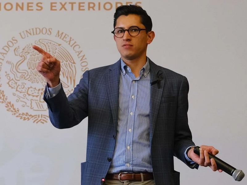 Da positivo a coronavirus el vocero de Marcelo Ebrard
