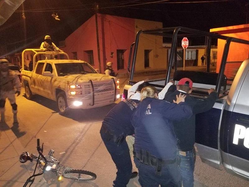 Regreso de las fuerzas armadas a las calles, la &uacute;nica manera de resolver seguridad en el pa&iacute;s: Diputado local