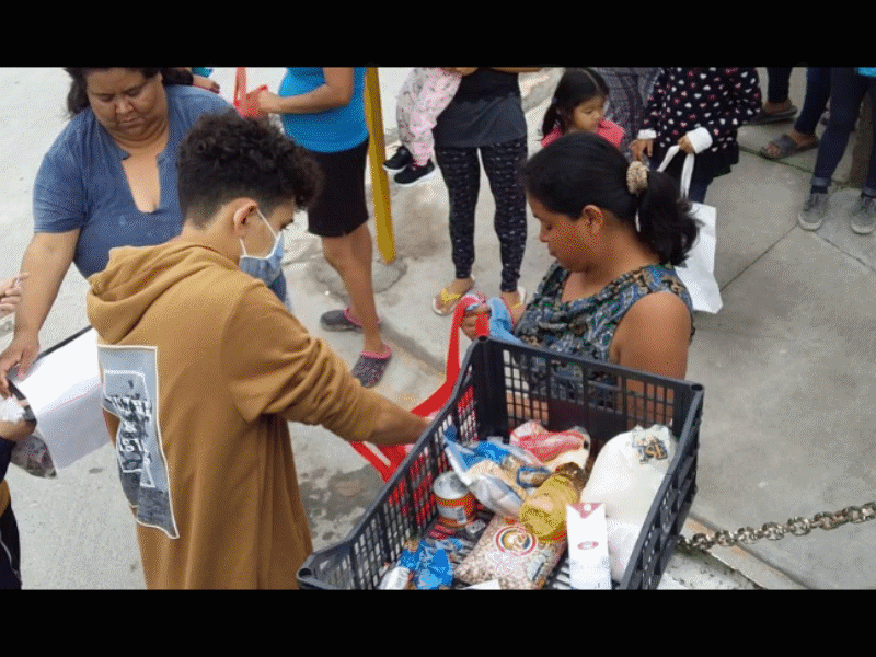 Banco de Alimentos entrega despensas a desempleados por contingencia
