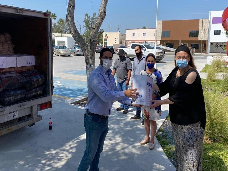 Recibe DIF art&iacute;culos de limpieza y sanitizaci&oacute;n para &aacute;reas p&uacute;blicas y edificios del municipio