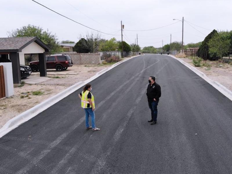 Condado de Maverick obtuvo recursos estatales para pavimentar la calle Memo Robinson