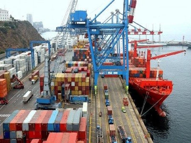 Exportaciones mexicanas tienen ca&iacute;da hist&oacute;rica de 40.9% en abril