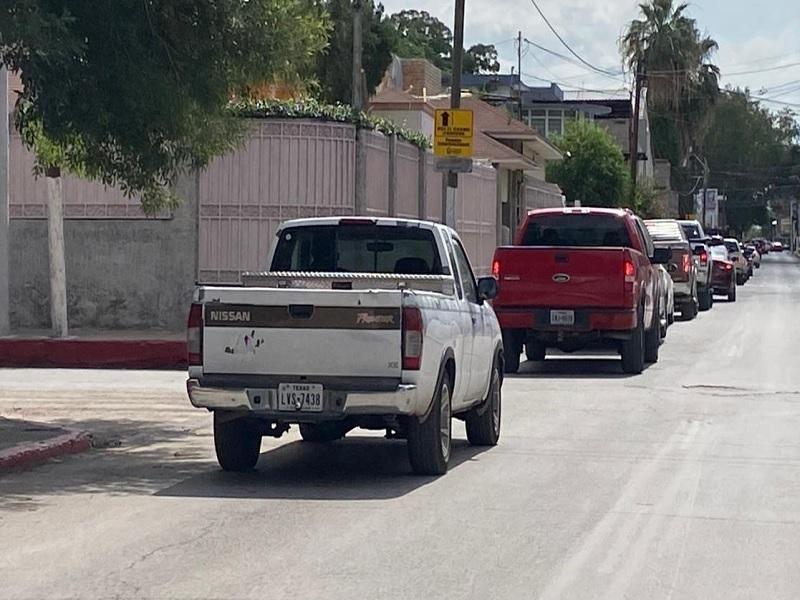 Aunque nos digan que no vengamos a M&eacute;xico, vamos a seguir cruzando: Usuarios en puentes (video)