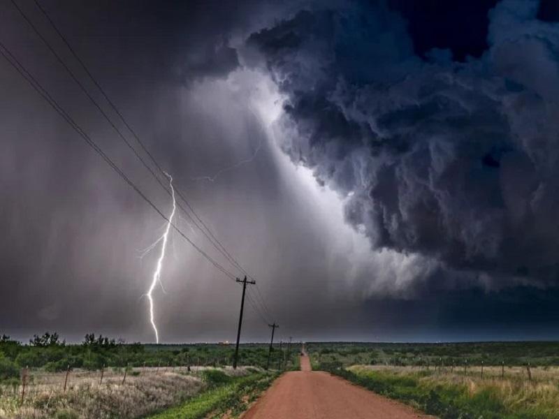 Continuaremos con d&iacute;as calurosos, esta noche hay probabilidades de tormentas