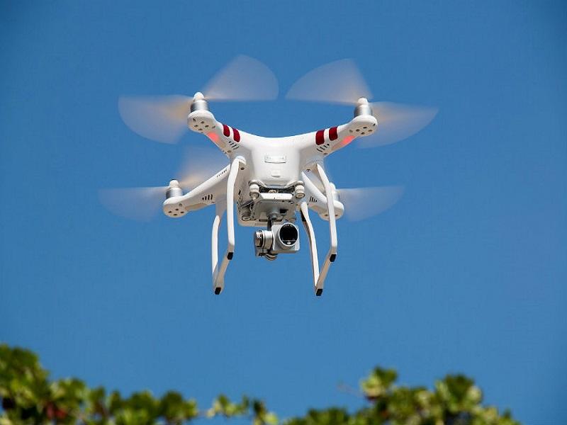 Acusan a alcalde de ataques qu&iacute;micos con drones en Chiapas; saquean y queman alcald&iacute;a