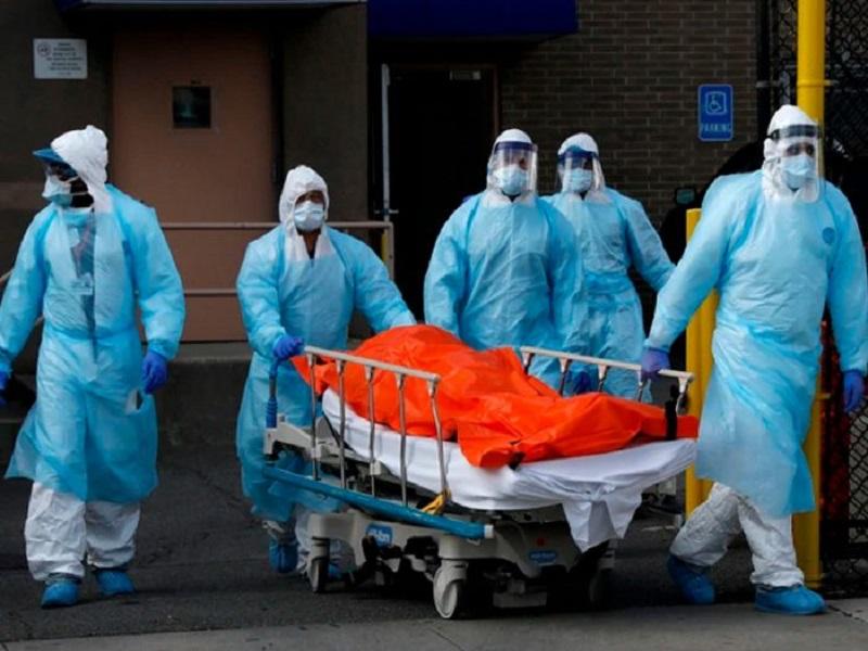 Suma EU m&aacute;s mil 200 muertes por coronavirus en un d&iacute;a; acumula 102 mil 200 y 1.7 millones de contagiados