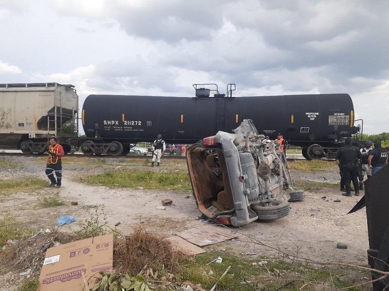 Investigan tr&aacute;gico accidente de choque con el tren en Nava que dej&oacute; dos muertas