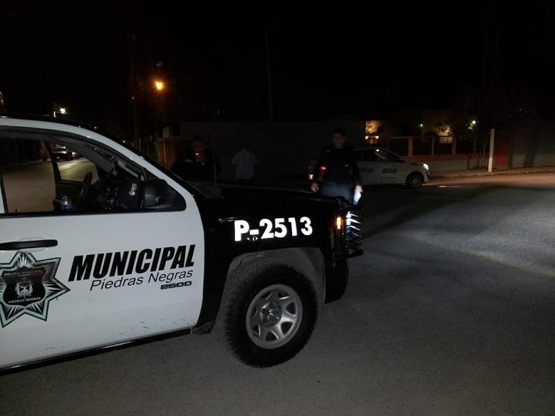 Sale de casa y le roban joyer&iacute;a de plata, mil pesos, herramientas, celular y hasta su ropa