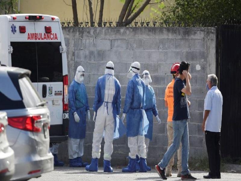 Hay 112 contagiados por brote de COVID-19 en tres hospitales de Nuevo Le&oacute;n