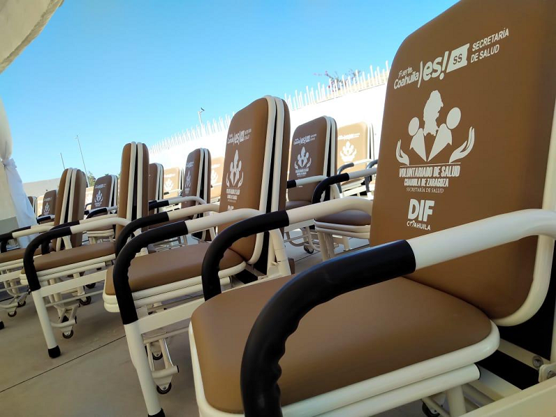 Entregan sillas cama en hospitales generales de Coahuila