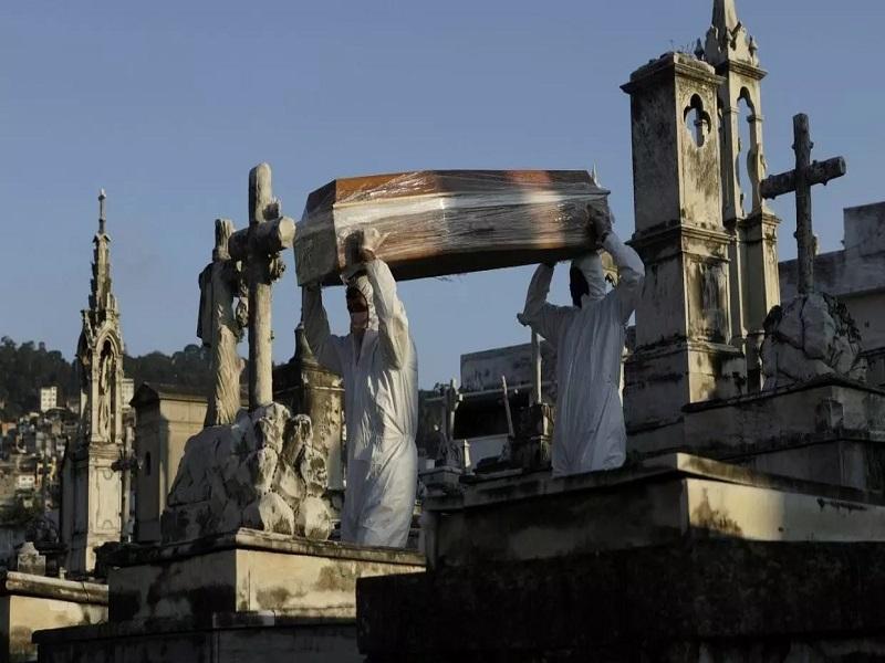 Han muerto m&aacute;s de 400 mil personas por COVID-19 en el mundo