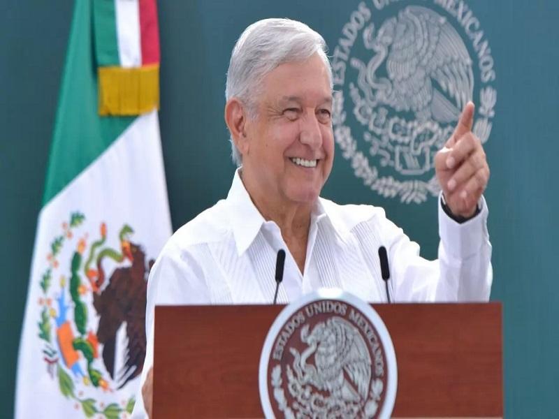 No podemos quedarnos inmovilizados ante el coronavirus, justifica AMLO su gira por el sur de M&eacute;xico